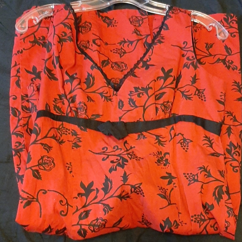 Floral red dress